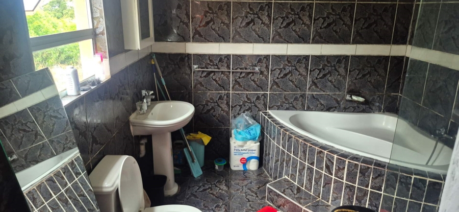 3 Bedroom Property for Sale in Haven Hills Eastern Cape
